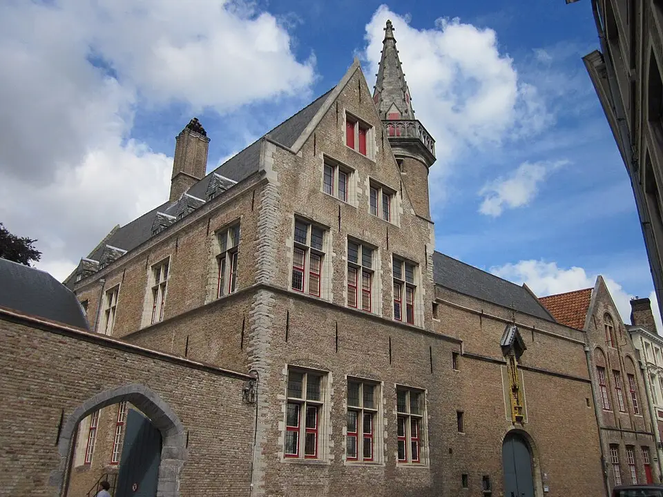 Hof Bladelin (Medici bank courtyard), Bruges