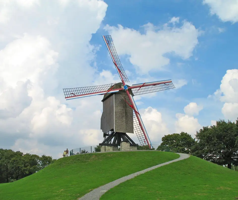 Windmills on the Kruisvest (Sint-Janshuismolen), Bruges